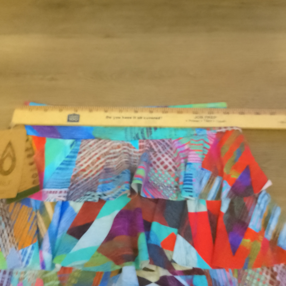 Colorful Geometric Patterned Top - Picture 2 of 3